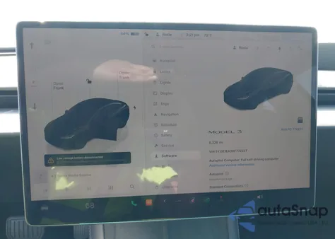 2024 Tesla Model 3 Long Range Dual Motor All-Wheel Drive/Rear-Wheel Drive z USA, uszkodzony, nr VIN 5YJ3E1EA3RF772237